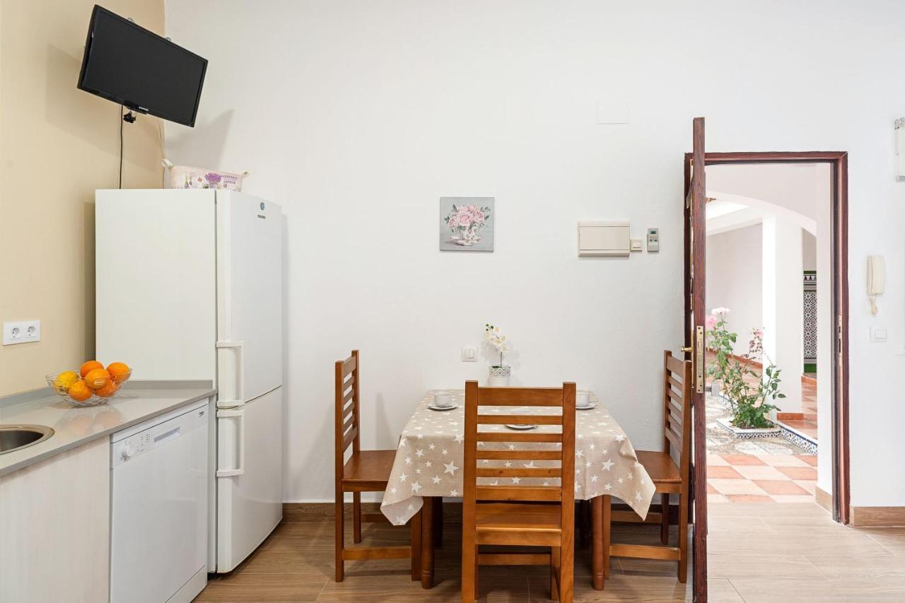 Apartamento En La Playa Con Terraza โกนิล เด ลาฟรอนเตรา ภายนอก รูปภาพ