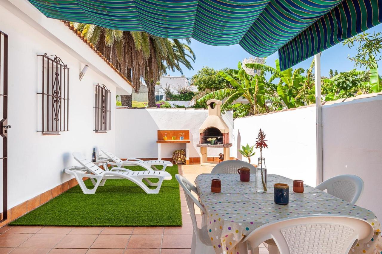 Apartamento En La Playa Con Terraza โกนิล เด ลาฟรอนเตรา ภายนอก รูปภาพ