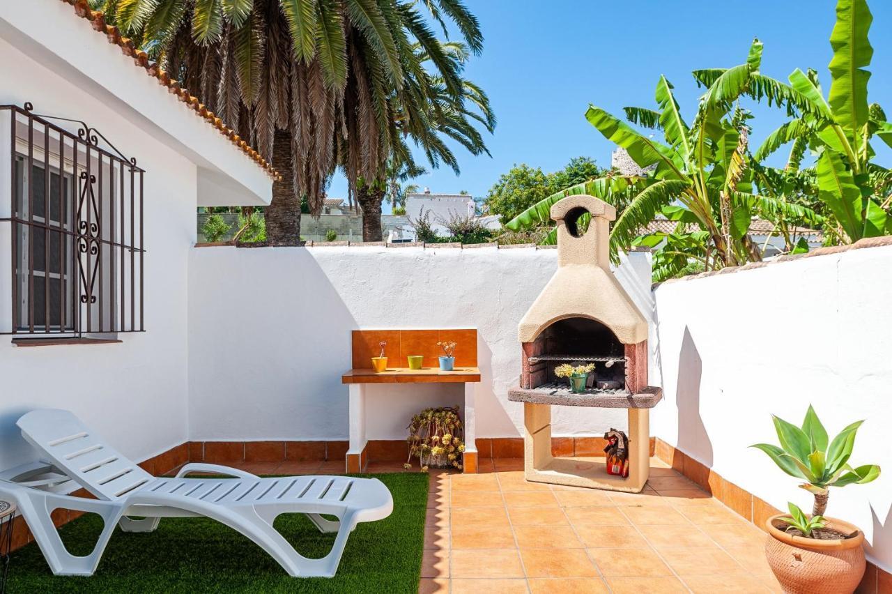Apartamento En La Playa Con Terraza โกนิล เด ลาฟรอนเตรา ภายนอก รูปภาพ